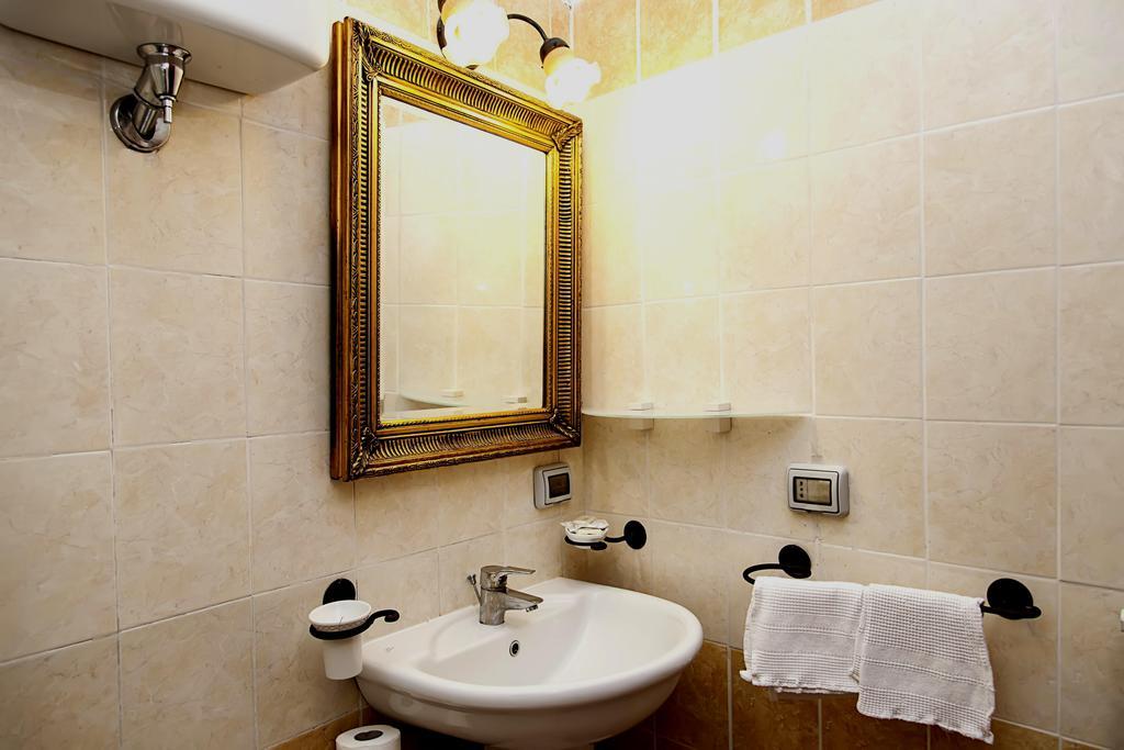 Antico Belvedere B&B Lecce Phòng bức ảnh